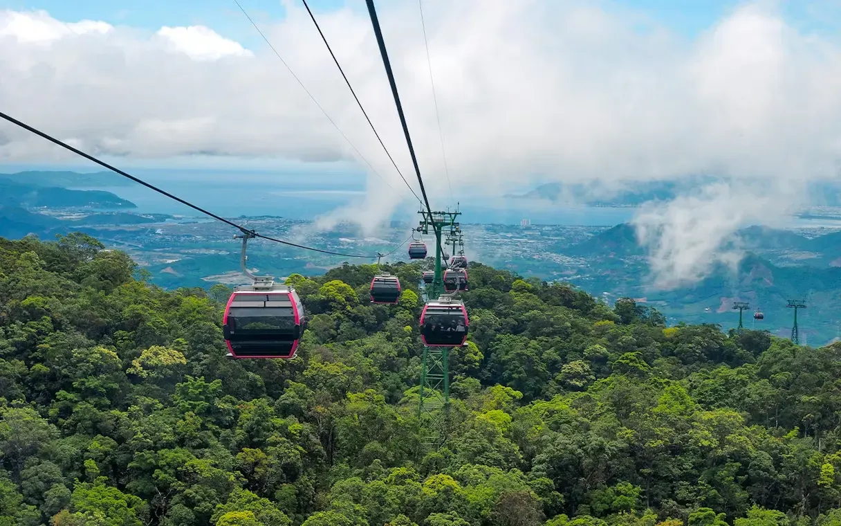 Sun World Ba Na Hills cable car over primary forest mountains central Bali