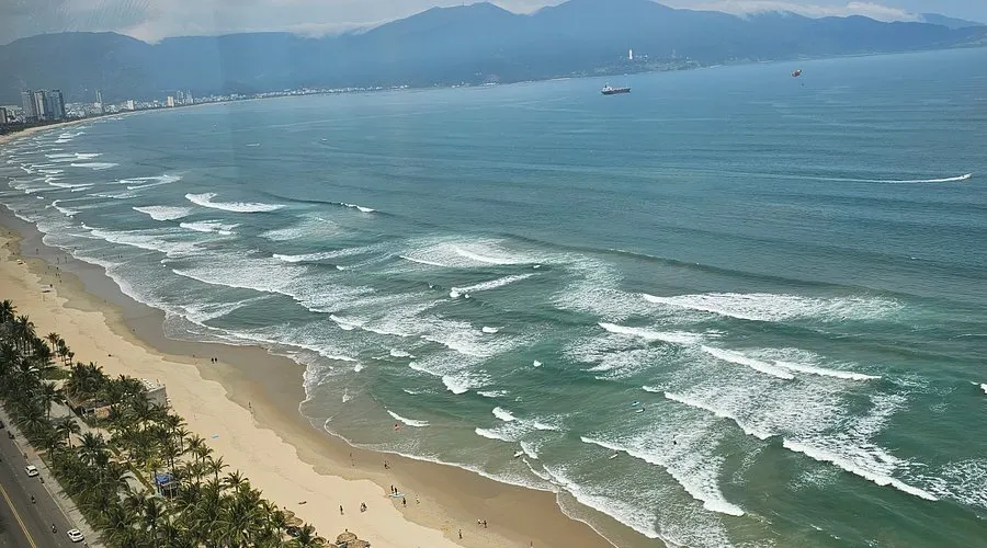 My Khe Beach white sand and clear water Da Nang Bali