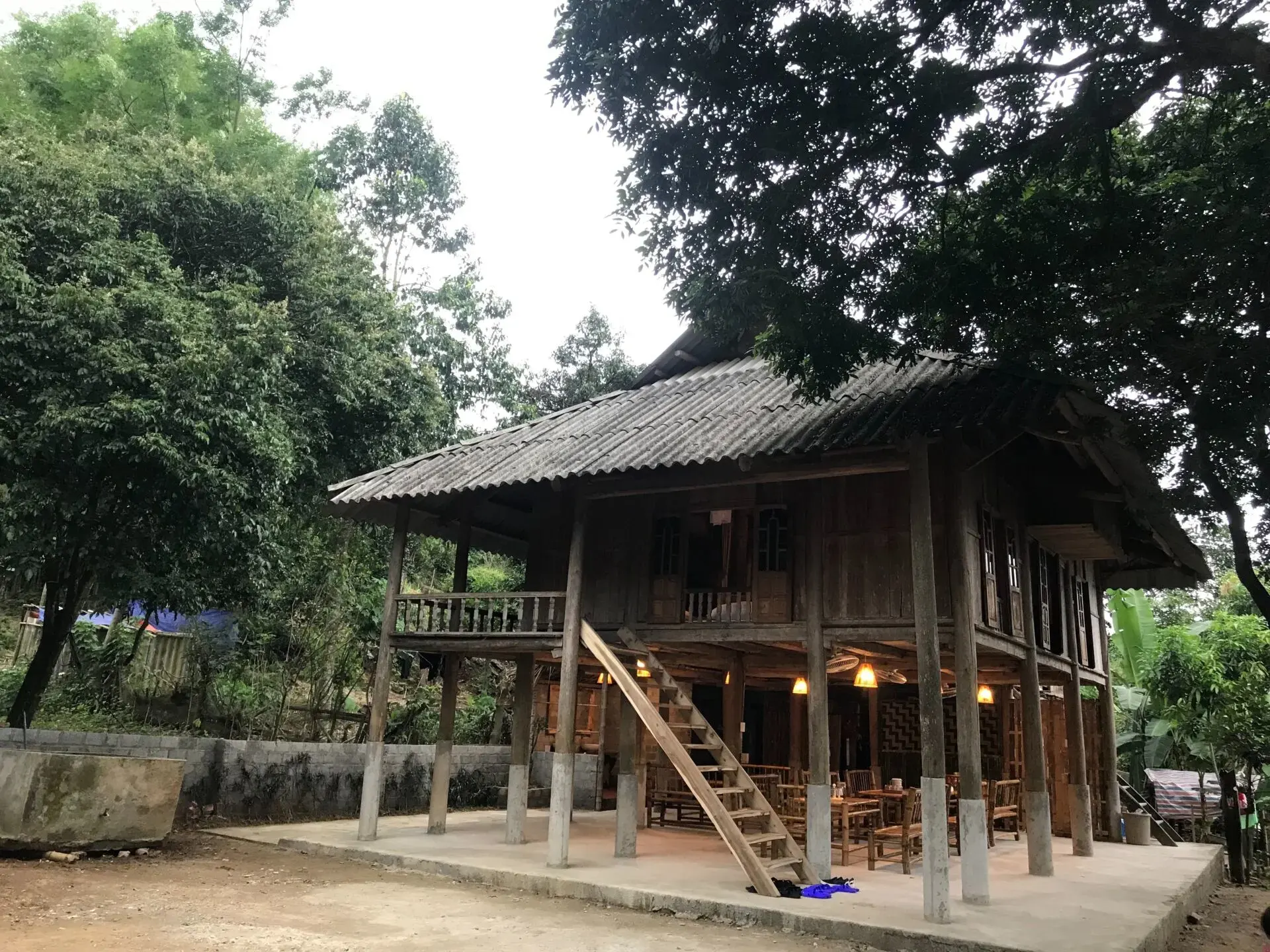 Traditional Thai stilt house homestay Mai Chau valley Bali