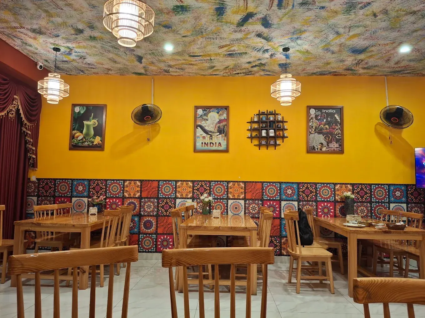 DASCO INDIAN KITCHEN & CAFE — HANOI