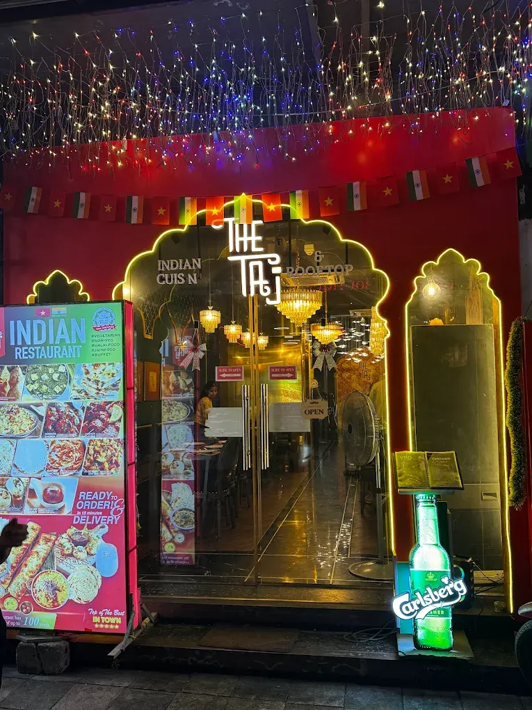 The TAJ Indian & Vegetarian Restaurant - Hanoi Old Quarter Hoan Kiem